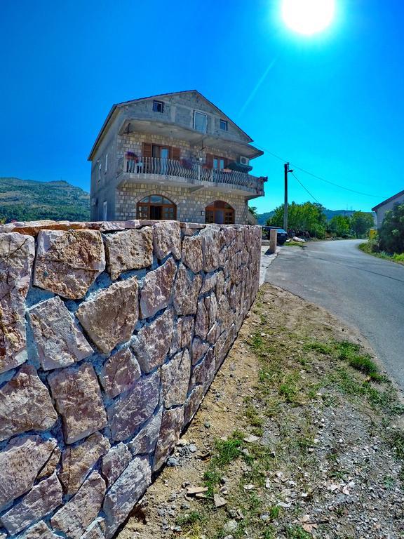 Apartmani Kosjerina Trebinje Exterior foto
