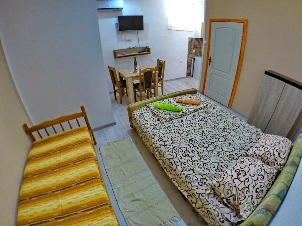 Apartmani Kosjerina Trebinje Exterior foto